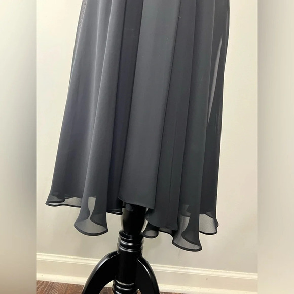 Donna Morgan Black Formal Evening Midi Dress sz 10 Sequins Embroidered Chiffon - Picture 2 of 8